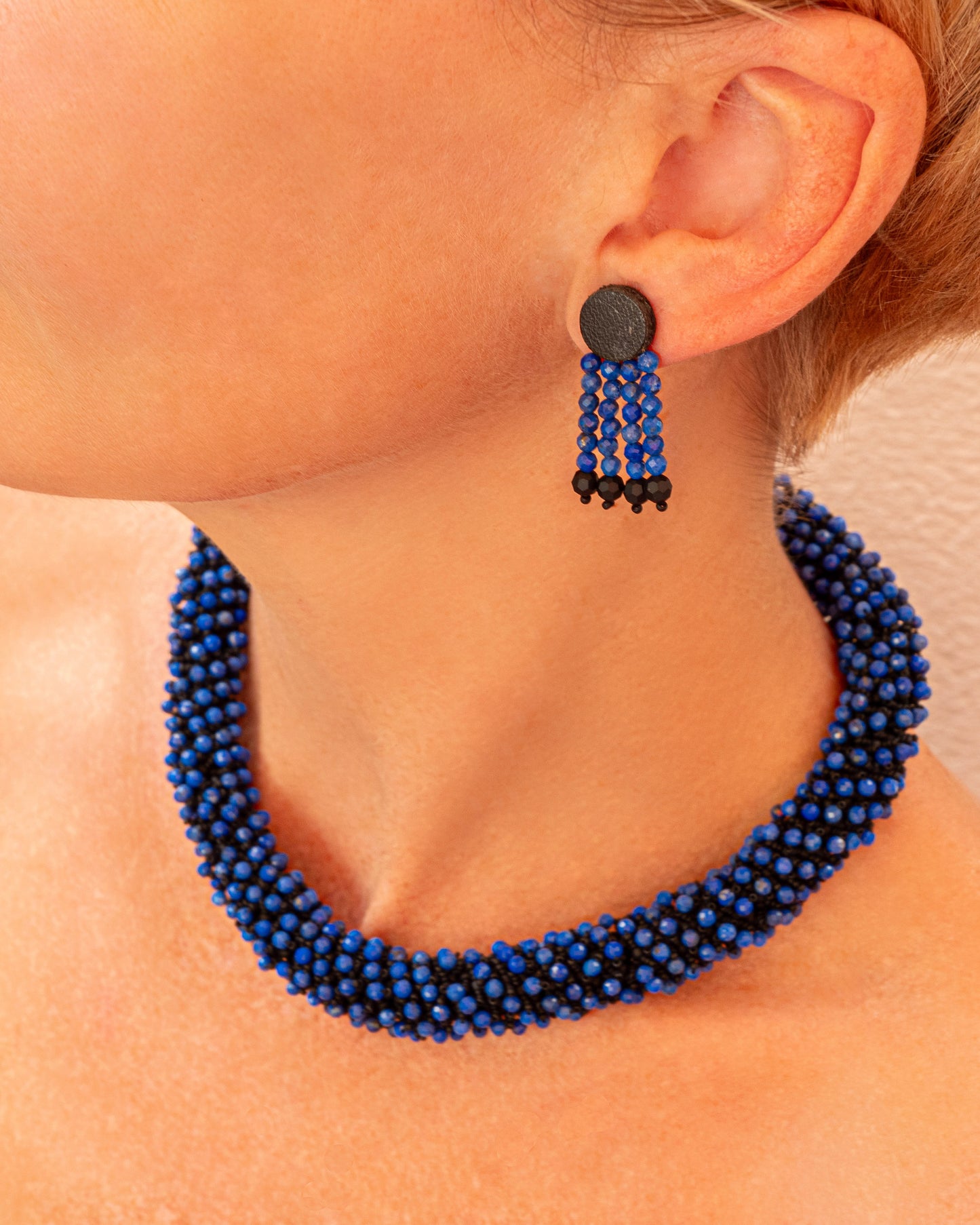 Collar Choker with Natural Lapis Lazuli