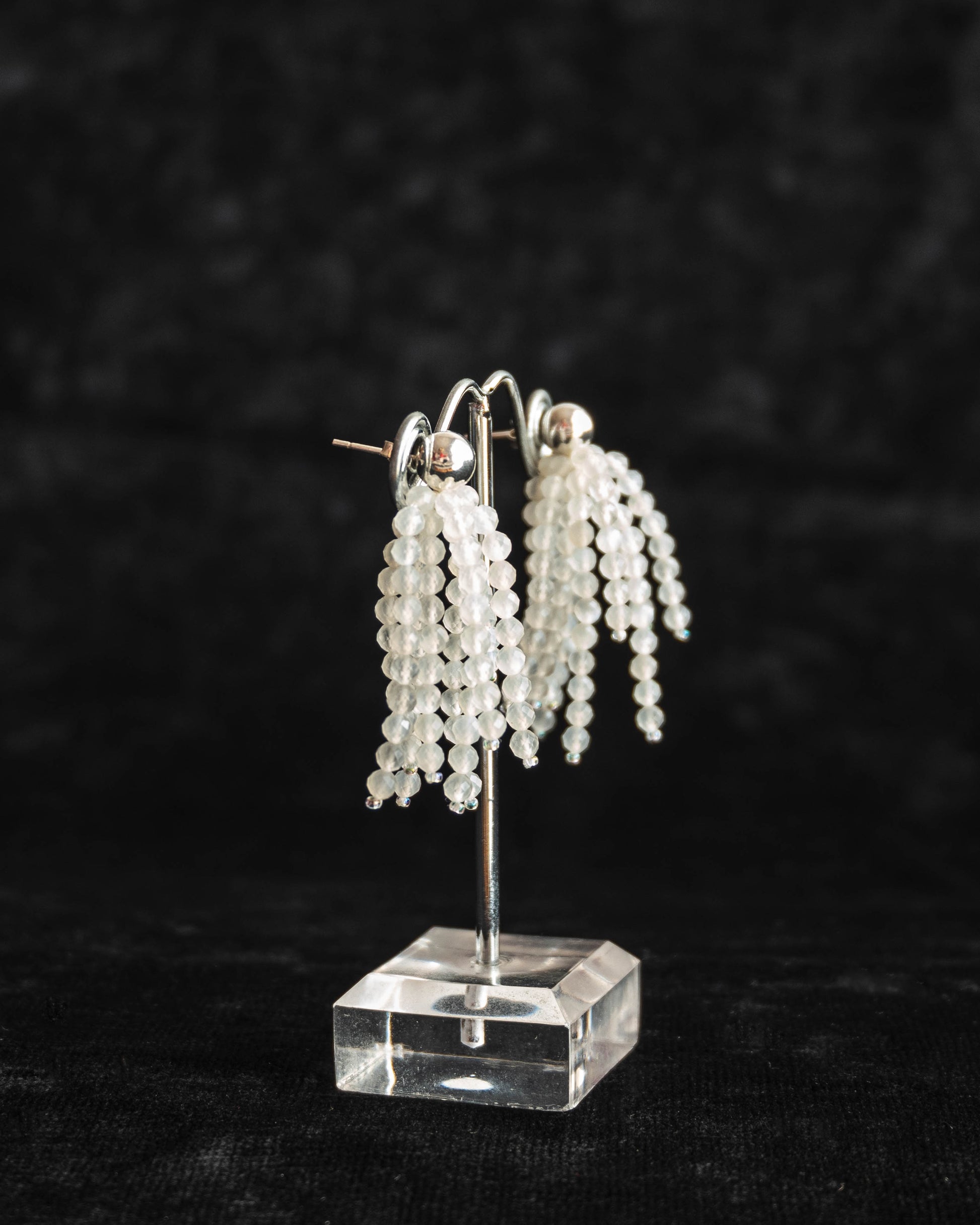 White moonstone bridal earrings featuring natural moonstone gemstones with silver hooks, 5 cm in length, offering timeless elegance for special occasions.