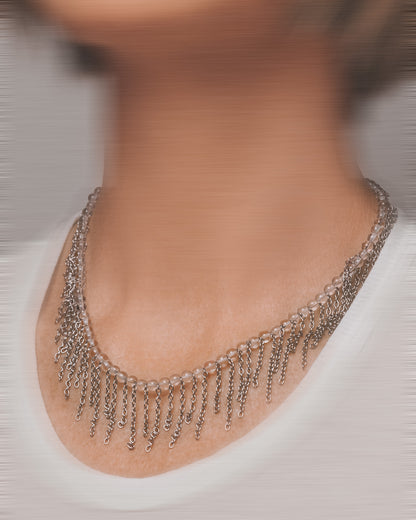 Collar de cuarzo con cadenas de acero inoxidable y diseño luminoso