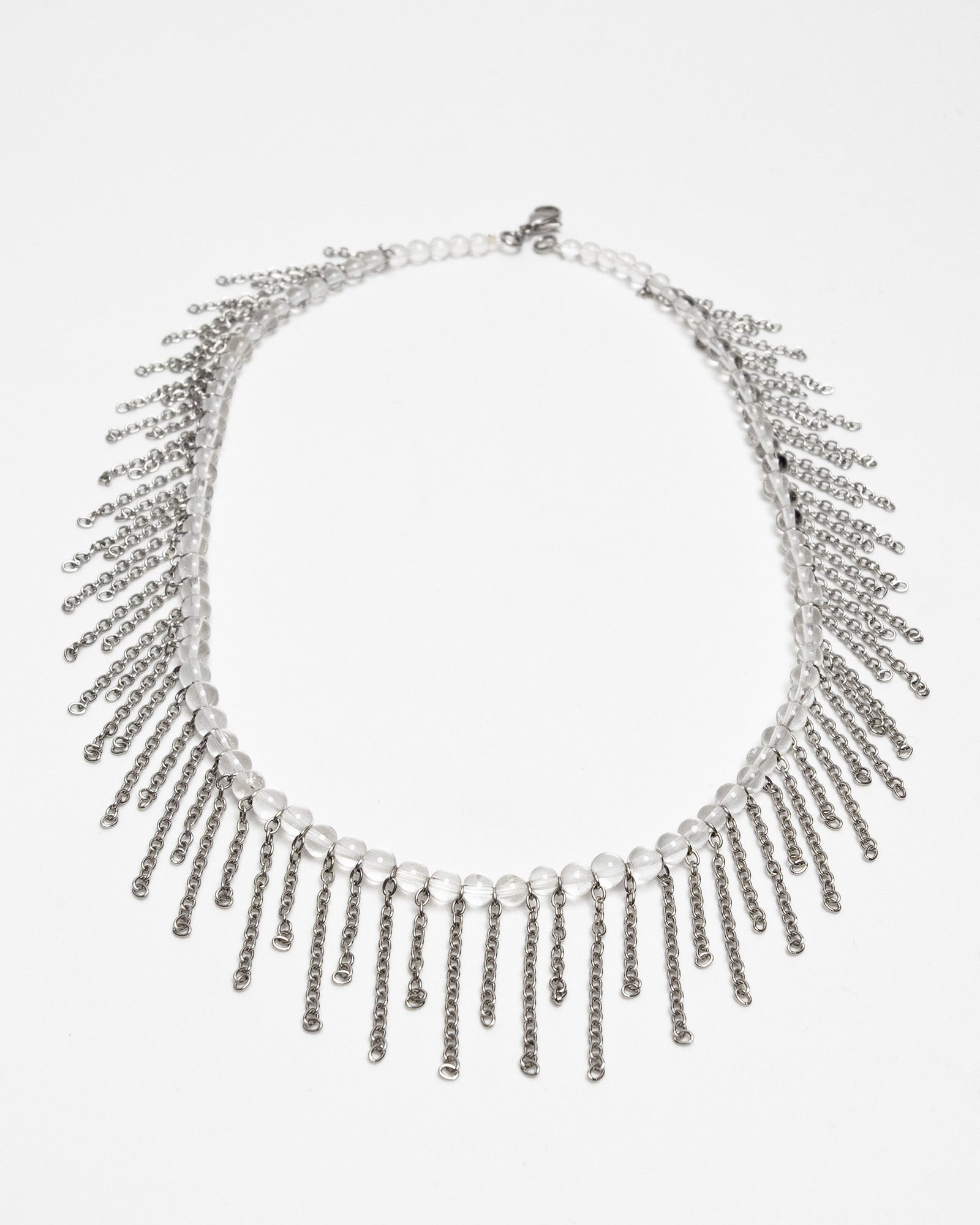 Collar de cuarzo con cadenas de acero inoxidable y diseño luminoso