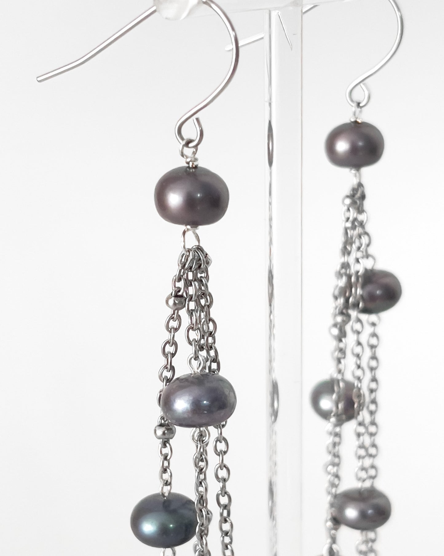 Chameleon Glow Black Pearl Earrings